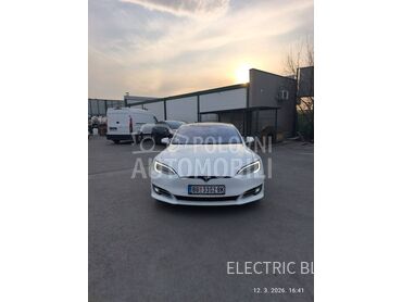 Tesla Model S S75D, 23.999 €, 2017. Limuzina, Električni pogon, 205.000 km, 380kW (517 KS), Automatski / poluautomatski, 4/5 vrata, 5 sedišta, Beograd