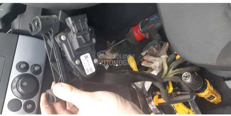Pedala papuca gasa 1.7 cdti za Opel Astra H, Meriva