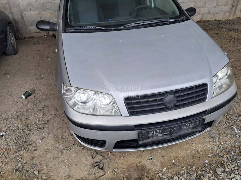 Hauba za Fiat Punto od 2000. do 2018. god.