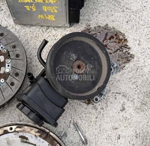 servo pumpa za BMW 320d