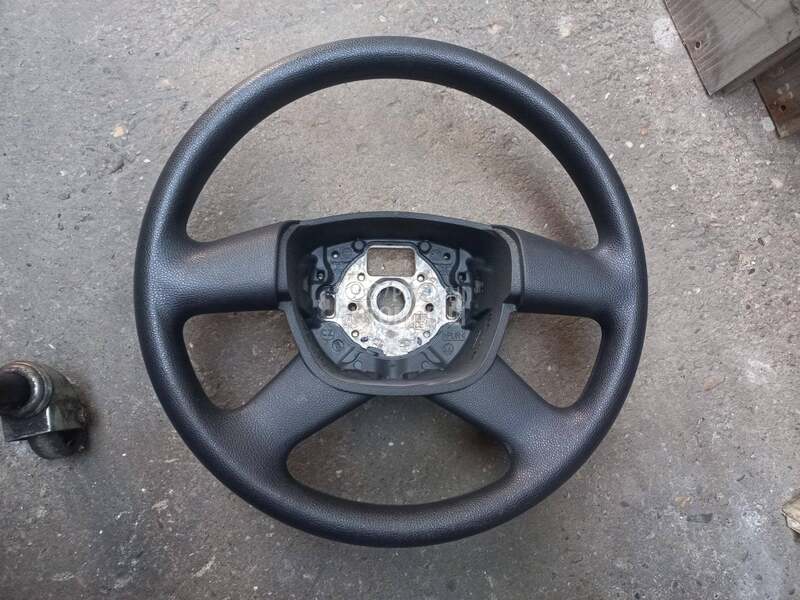 VOLAN GUMENI za Škoda Fabia, Citigo od 2012. do 2018. god.