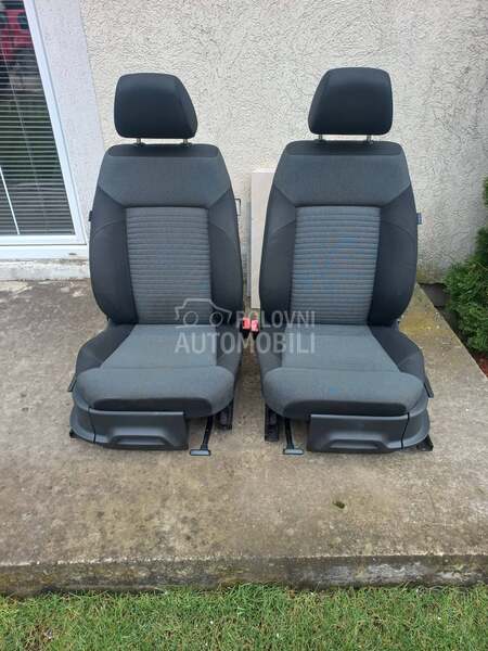 SEDISTA 5VRATA za Volkswagen Polo od 2009. do 2017. god.
