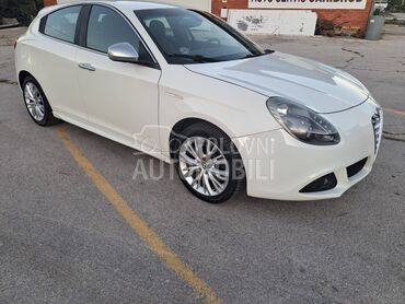 Alfa Romeo Giulietta 1.4, 4.950 €, 2010. Hečbek, Benzin | 1368 cm3, 124.674 km, 125kW (170 KS), Manuelni 6 brzina, 4/5 vrata, 5 sedišta, Niš