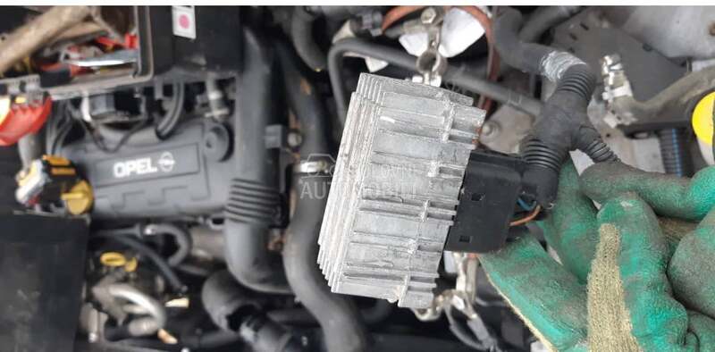 Relej grejaca za Opel Astra, Corsa, Meriva ...