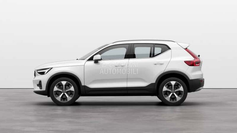 Volvo XC40 23-25 god -  kompletan auto u delovima