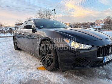 Maserati Ghibli  (može zamena), 24.000 €, 2015. Limuzina, Benzin | 2998 cm3, 250.000 km, 308kW (419 KS), Automatski / poluautomatski, 4/5 vrata, 5 sedišta, Beograd