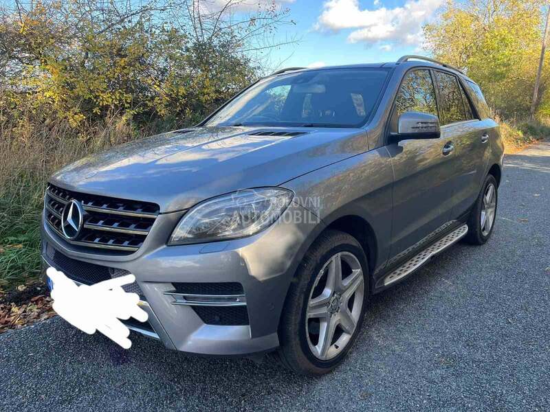 Mercedes Benz ML 250 -  kompletan auto u delovima
