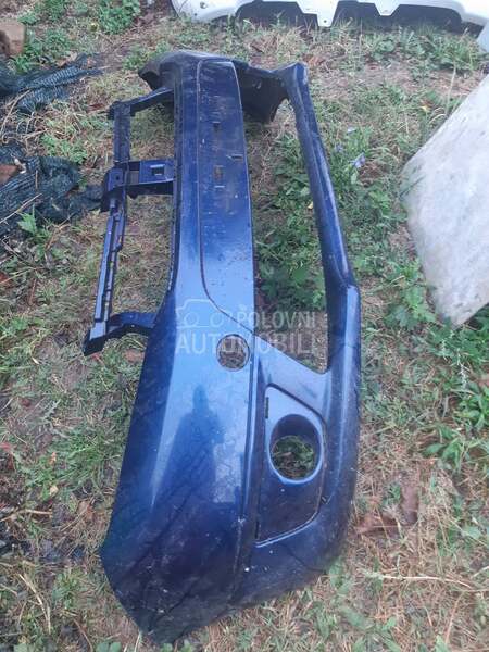 prednji branik za Dacia Sandero