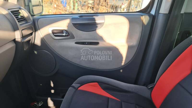 tapacir za Peugeot Expert od 2007. do 2015. god.