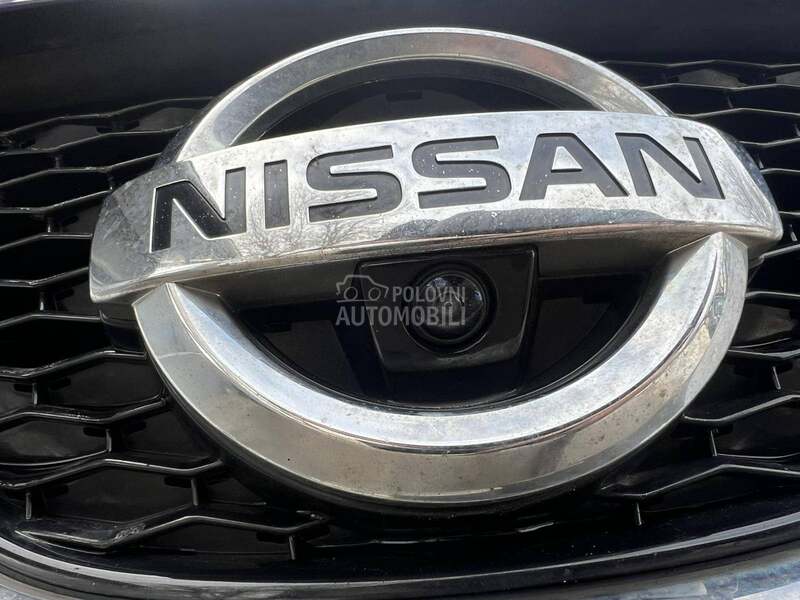 Kamera prednja za Nissan Qashqai