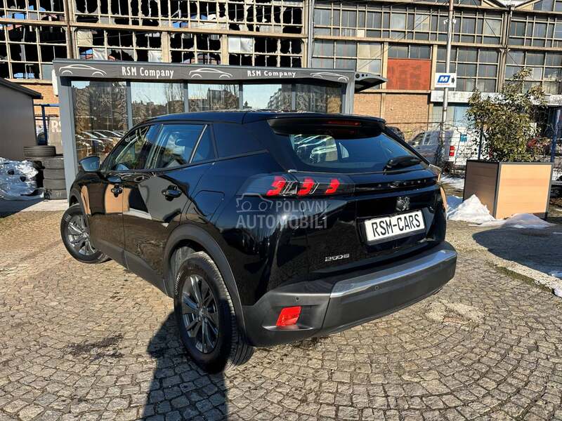 Peugeot 2008 2022 photo 5