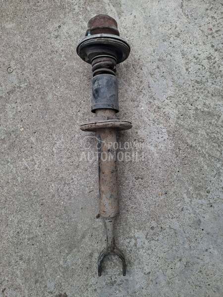prednji amortizer za Volkswagen Passat B5.5