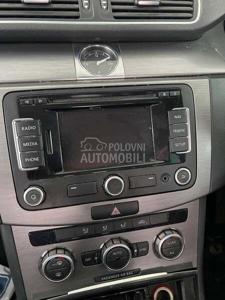 radio za Volkswagen Passat B7