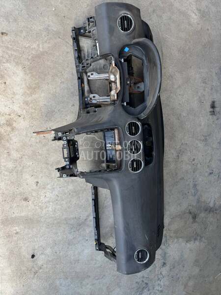 instrument tabla za Peugeot 308