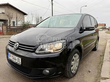 Volkswagen Touran 1.6 tdi, 6.300 €, 2013. Monovolumen (MiniVan), Dizel | 1598 cm3, 193.000 km, 77kW (105 KS), Manuelni 6 brzina, 4/5 vrata, 5 sedišta, Velika Plana