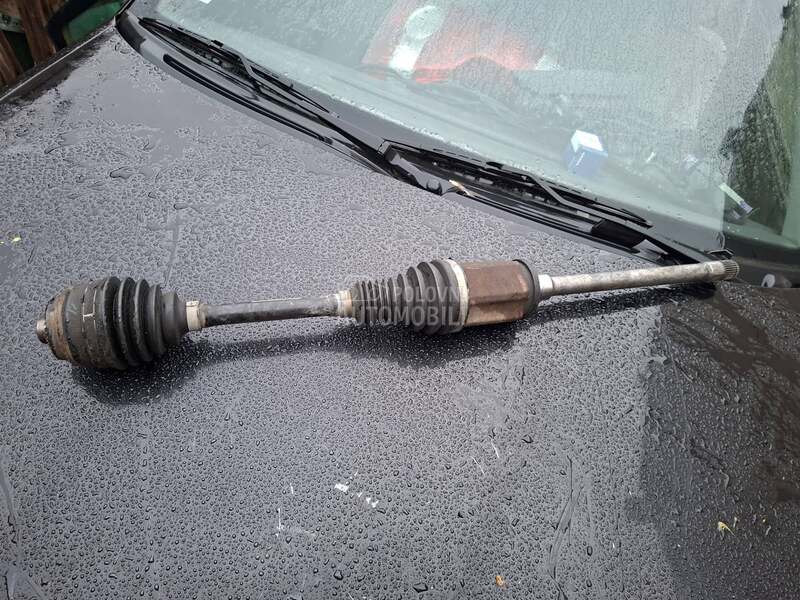 poluosovina f10 f11 za BMW Serija 5