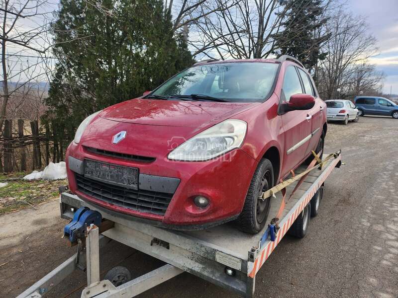 prednji branik za Renault Clio od 2009. do 2013. god.