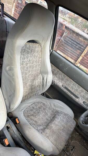 Sedišta Kadice za Suzuki Swift od 1997. do 2003. god.