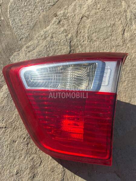 zadnji desni stop na gepeku za Ford C-Max od 2010. do 2015. god.