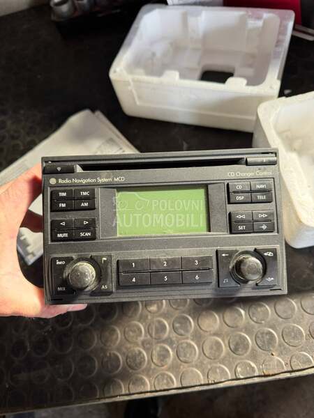 radio za Volkswagen Bora, Caddy, Golf 4 ...