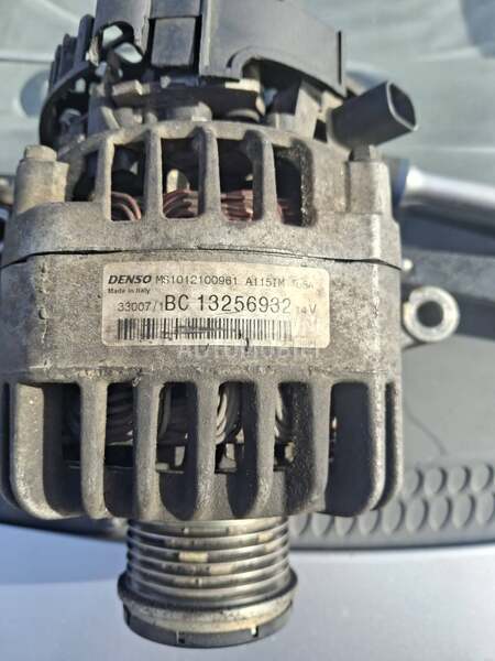 altenator za Opel Astra H, Corsa D, Meriva