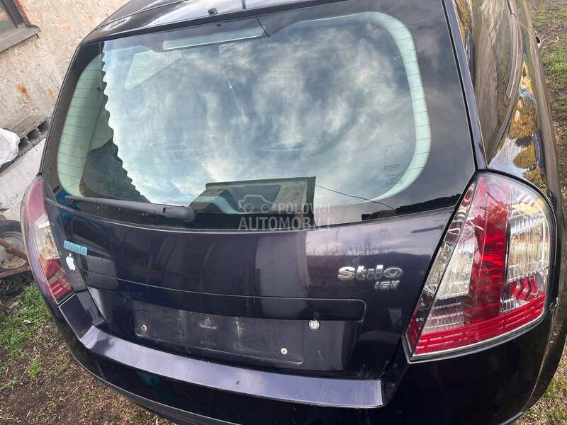 Gepek vrata za Fiat Stilo