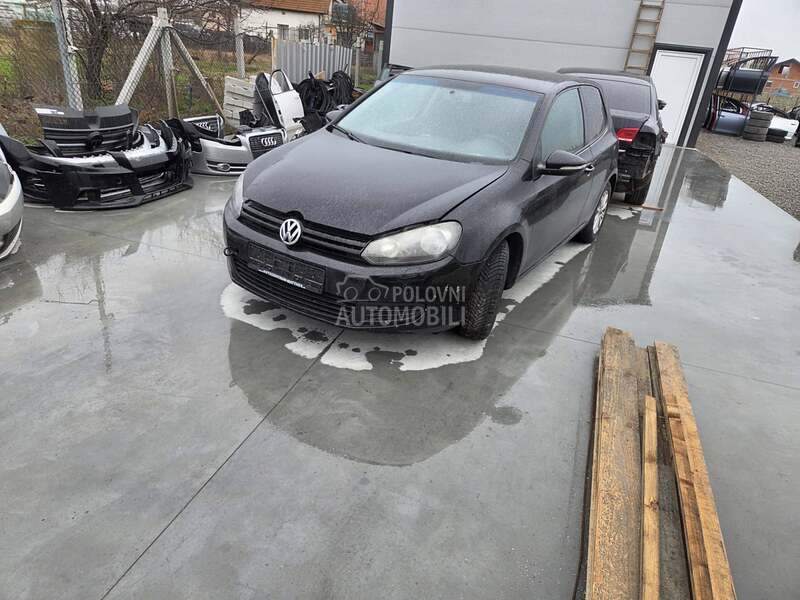 Volkswagen Golf 6 -  kompletan auto u delovima