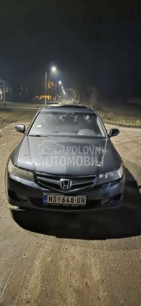Honda Accord 2007. god. -  kompletan auto u delovima