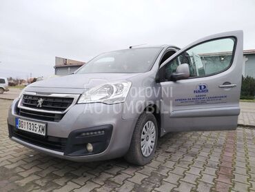 Peugeot Partner Tepee, 7.900 €, 2018. Pickup, Dizel | 1560 cm3, 199.900 km, 73kW (99 KS), Manuelni 5 brzina, 4/5 vrata, 5 sedišta, Batajnica
