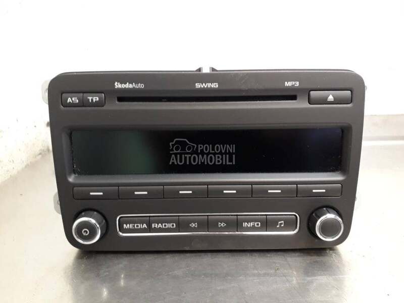 Radio / CD / DVD plejeri za Škoda Rapid, Fabia, Octavia ...