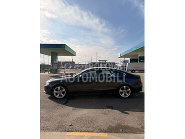 Audi A5  (može zamena), 9.000 €, 2011. Limuzina, Benzin | 2000 cm3, 235.163 km, 155kW (211 KS), Automatski / poluautomatski, 4/5 vrata, 5 sedišta, Beograd