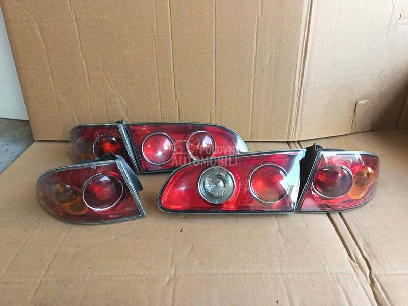 orginalne stop lampe za Seat Cordoba