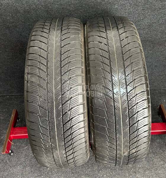 Bridgestone 225/60 R18 Zimska