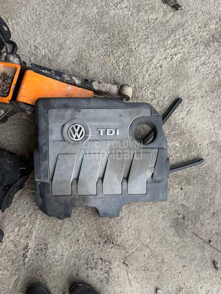 Poklopac motora za Volkswagen Caddy, Golf 6, Golf Plus ... od 2008. do 2014. god.