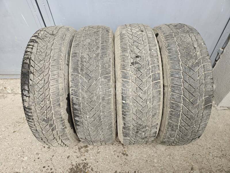 Ostalo 165/70 R14 Zimska