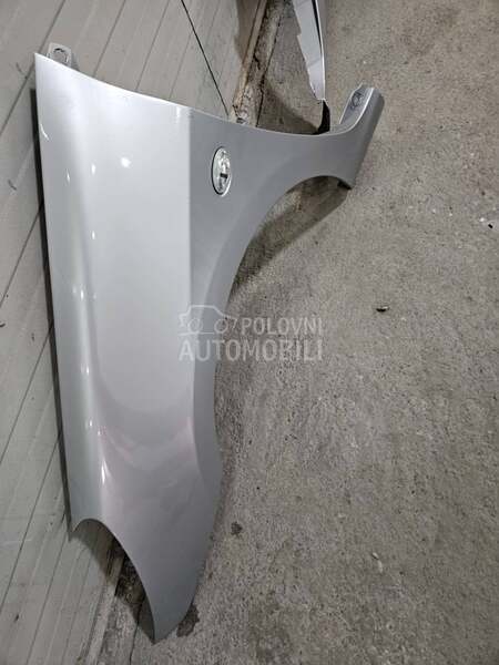 Krilo restajling ezrc za Peugeot 307 od 2004. do 2008. god.