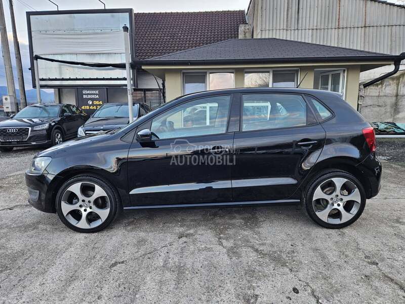 Volkswagen Polo 2012 photo 3
