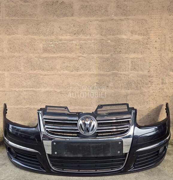 Prednji branik karavan za Volkswagen Jetta, Golf 5