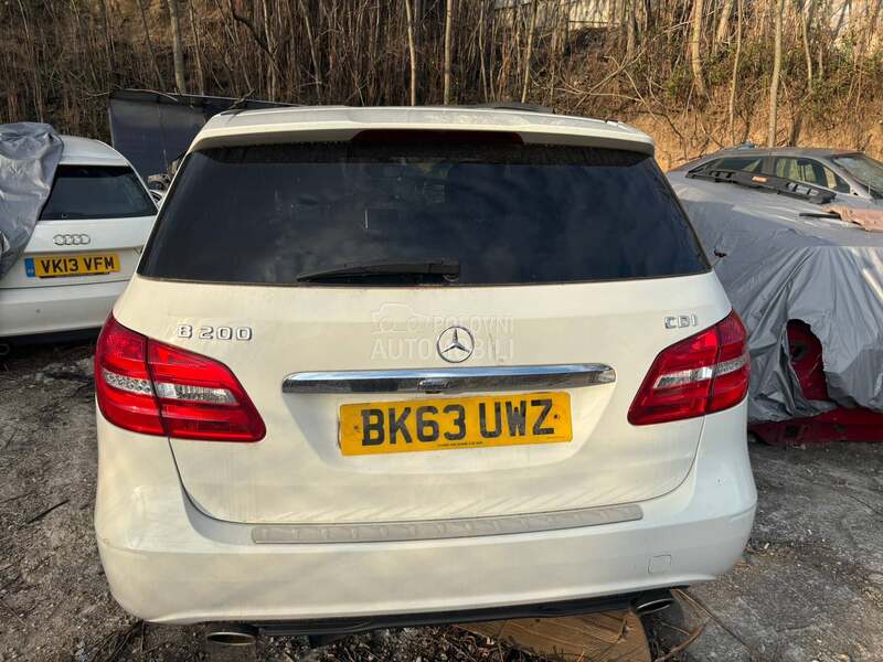 Delovi za Mercedes Benz B 200 W246 2013. god.