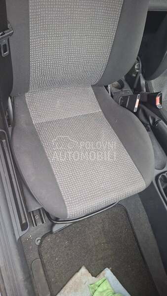 Sedišta za Opel Corsa C