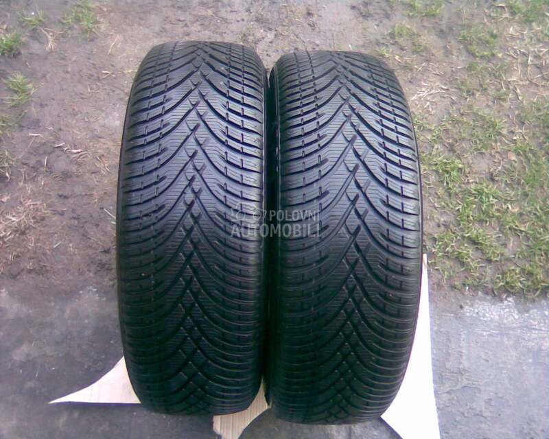BFGoodrich 215/60 R17 Zimska
