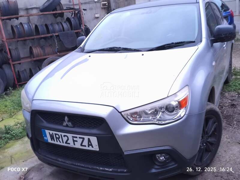 Mitsubishi ASX 2012. god. -  kompletan auto u delovima
