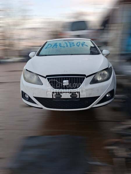Hauba branik far za Seat Ibiza od 2008. do 2012. god.