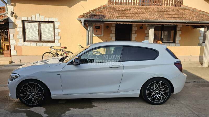 Vrata za BMW 125, 116, 118 ... od 2011. do 2014. god.