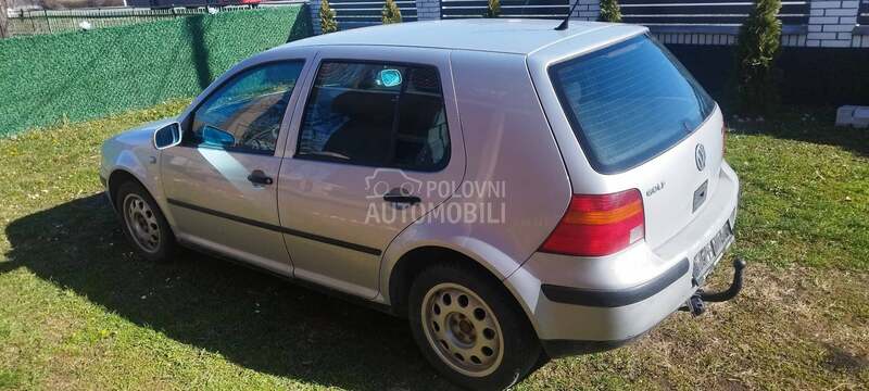Audo za DELOVE za Volkswagen Golf 4