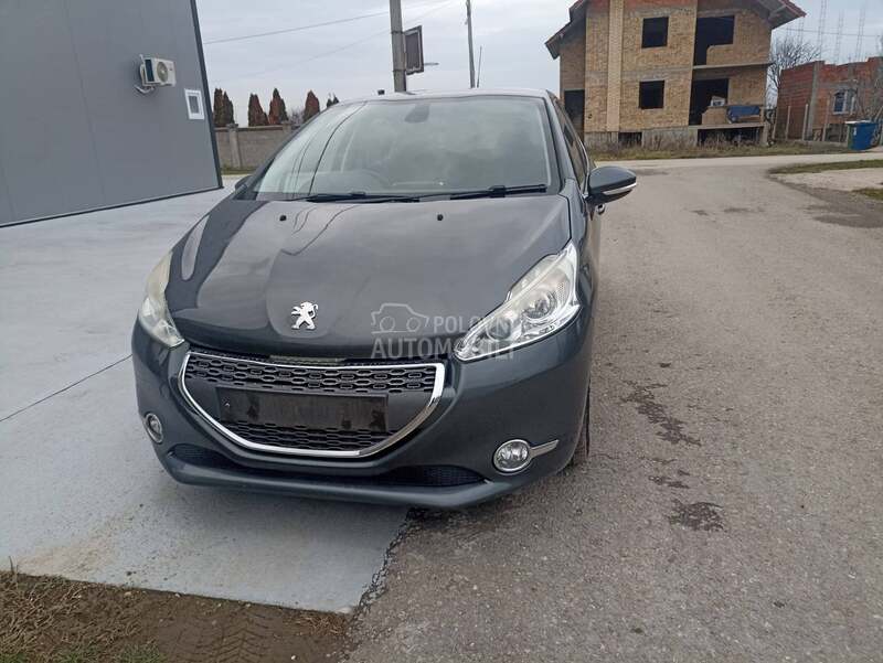Branik,far , krilo , hauba za Peugeot 208
