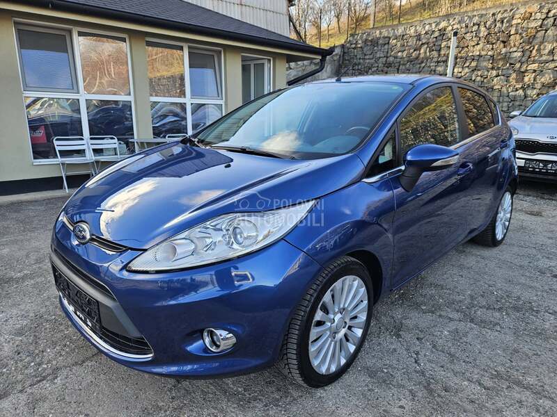 Ford Fiesta 2003 photo 2