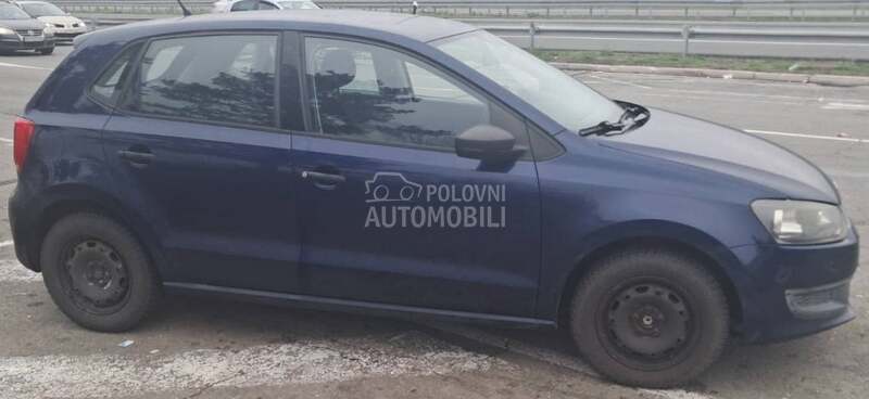 Volkswagen Polo 2011. god. -  kompletan auto u delovima