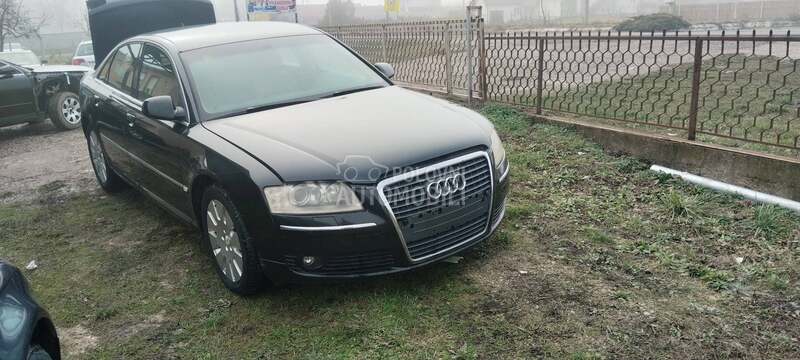 Branik za Audi A8 od 2005. do 2008. god.