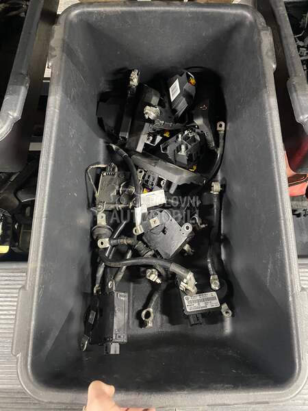 Modul minus kleme za Audi A4, A4 Allroad, A5 ...